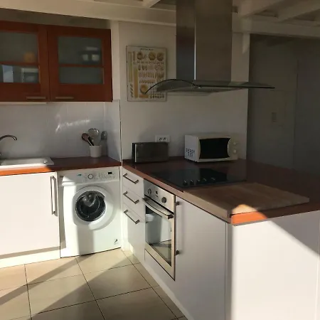 Charming , Bright With A Stunning View And Parking Lägenhet Villefranche-sur-Mer
